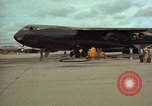 Image B-52D aircraft U-Tapao Royal Thai Air Force Base en Thaïlande, 1968, de la seconde 3 séquences d'archives historiques vidéo 65675034401