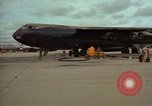 Image B-52D aircraft U-Tapao Royal Thai Air Force Base en Thaïlande, 1968, de la seconde 4 séquences d'archives historiques vidéo 65675034401