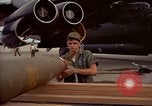 Image B-52D aircraft U-Tapao Royal Thai Air Force Base en Thaïlande, 1968, de la seconde 56 séquences d'archives historiques vidéo 65675034401