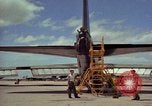 Image B-52D aircraft U-Tapao Royal Thai Air Force Base en Thaïlande, 1968, de la seconde 10 séquences d'archives historiques vidéo 65675034402