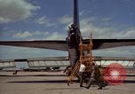 Image B-52D aircraft U-Tapao Royal Thai Air Force Base en Thaïlande, 1968, de la seconde 12 séquences d'archives historiques vidéo 65675034402