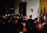 Image M de Richard Nixon Washington DC White House USA, 1969, de la seconde 26 séquences d'archives historiques vidéo 65675034404