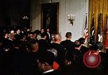 Image M de Richard Nixon Washington DC White House USA, 1969, de la seconde 29 séquences d'archives historiques vidéo 65675034404
