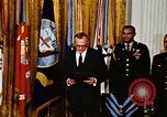 Image M de Richard Nixon Washington DC White House USA, 1969, de la seconde 9 séquences d'archives historiques vidéo 65675034405