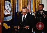 Image M de Richard Nixon Washington DC White House USA, 1969, de la seconde 12 séquences d'archives historiques vidéo 65675034405