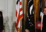 Image M de Richard Nixon Washington DC White House USA, 1969, de la seconde 1 séquences d'archives historiques vidéo 65675034406