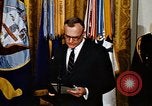 Image M de Richard Nixon Washington DC White House USA, 1969, de la seconde 7 séquences d'archives historiques vidéo 65675034406