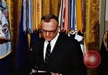 Image M de Richard Nixon Washington DC White House USA, 1969, de la seconde 32 séquences d'archives historiques vidéo 65675034406