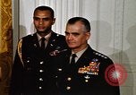 Image M de Richard Nixon Washington DC White House USA, 1969, de la seconde 39 séquences d'archives historiques vidéo 65675034406