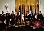 Image M de Richard Nixon Washington DC White House USA, 1969, de la seconde 59 séquences d'archives historiques vidéo 65675034408