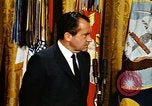 Image M de Richard Nixon Washington DC White House USA, 1969, de la seconde 58 séquences d'archives historiques vidéo 65675034409