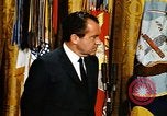 Image M de Richard Nixon Washington DC White House USA, 1969, de la seconde 59 séquences d'archives historiques vidéo 65675034409
