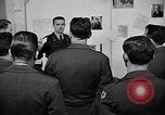 Image soldats sont informés United States USA, 1950, de la seconde 11 séquences d'archives historiques vidéo 65675034412