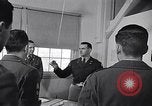 Image soldats sont informés United States USA, 1950, de la seconde 40 séquences d'archives historiques vidéo 65675034412