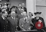 Immagine di Thomas Hudner Medal of Honor Washington DC White House USA, 1951, secondo 58 filmato di repertorio 65675034415