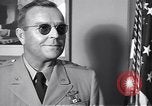 Image Omar N Bradley Washington DC USA, 1951, de la seconde 37 séquences d'archives historiques vidéo 65675034419