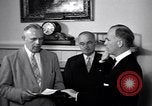 Immagine di Gordon grigio United States USA, 1951, secondo 4 filmato di repertorio 65675034422
