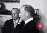 Immagine di Gordon grigio United States USA, 1951, secondo 13 filmato di repertorio 65675034422