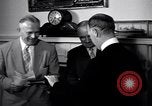 Immagine di Gordon grigio United States USA, 1951, secondo 32 filmato di repertorio 65675034422