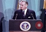 Immagine di Lyndon B Johnson Washington DC White House USA, 1969, secondo 59 filmato di repertorio 65675034425