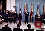 Immagine di Lyndon B Johnson Washington DC White House USA, 1969, secondo 26 filmato di repertorio 65675034427