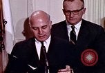 Immagine di Lyndon B Johnson Washington DC White House USA, 1969, secondo 9 filmato di repertorio 65675034428