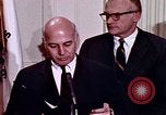 Immagine di Lyndon B Johnson Washington DC White House USA, 1969, secondo 12 filmato di repertorio 65675034428