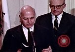 Immagine di Lyndon B Johnson Washington DC White House USA, 1969, secondo 22 filmato di repertorio 65675034428