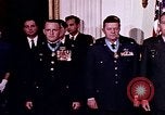 Immagine di Lyndon B Johnson Washington DC White House USA, 1969, secondo 48 filmato di repertorio 65675034428