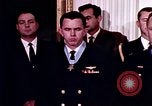 Immagine di Lyndon B Johnson Washington DC White House USA, 1969, secondo 39 filmato di repertorio 65675034429