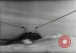 Standbild German Submarine Nordatlantik, 1942, aus Sekunde 28 historischem Filmmaterial Videoclip 65675034438