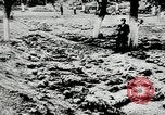 Standbild Massaker von Katyn des polnischen Vinnitsa Ukraine Sowjetunion, 1944, aus Sekunde 11 historischem Filmmaterial Videoclip 65675034441