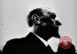 Standbild Massaker von Katyn des polnischen Vinnitsa Ukraine Sowjetunion, 1944, aus Sekunde 59 historischem Filmmaterial Videoclip 65675034441