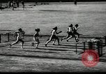 Immagine di Atletica leggera Berlino Germania, 1943, secondo 13 filmato di repertorio 65675034442