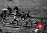 Immagine di Atletica leggera Berlino Germania, 1943, secondo 19 filmato di repertorio 65675034442