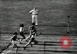 Immagine di Atletica leggera Berlino Germania, 1943, secondo 24 filmato di repertorio 65675034442