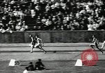 Immagine di Atletica leggera Berlino Germania, 1943, secondo 43 filmato di repertorio 65675034442