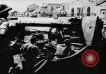 Immagine di Convoglio tedesco Sicilia Italia, 1943, secondo 35 filmato di repertorio 65675034445