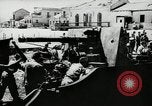 Immagine di Convoglio tedesco Sicilia Italia, 1943, secondo 36 filmato di repertorio 65675034445