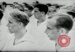 Standbild Deutsches U-Boot Matrosen in Zweiten Weltkrieg Deutschland, 1942, aus Sekunde 15 historischem Filmmaterial Videoclip 65675034448