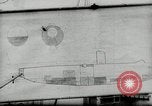 Standbild Deutsches U-Boot Matrosen in Zweiten Weltkrieg Deutschland, 1942, aus Sekunde 20 historischem Filmmaterial Videoclip 65675034448