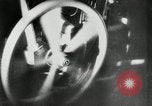 Standbild Deutsches U-Boot Matrosen in Zweiten Weltkrieg Deutschland, 1942, aus Sekunde 33 historischem Filmmaterial Videoclip 65675034448