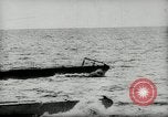 Standbild Deutsches U-Boot Matrosen in Zweiten Weltkrieg Deutschland, 1942, aus Sekunde 45 historischem Filmmaterial Videoclip 65675034448