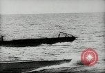 Standbild Deutsches U-Boot Matrosen in Zweiten Weltkrieg Deutschland, 1942, aus Sekunde 46 historischem Filmmaterial Videoclip 65675034448