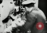 Standbild Deutsches U-Boot Matrosen in Zweiten Weltkrieg Deutschland, 1942, aus Sekunde 52 historischem Filmmaterial Videoclip 65675034448