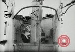 Standbild Deutsches U-Boot Matrosen in Zweiten Weltkrieg Deutschland, 1942, aus Sekunde 56 historischem Filmmaterial Videoclip 65675034448