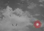 Image des charges de profondeur Allemagne, 1942, de la seconde 19 séquences d'archives historiques vidéo 65675034450