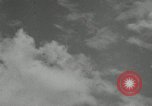 Image des charges de profondeur Allemagne, 1942, de la seconde 28 séquences d'archives historiques vidéo 65675034450
