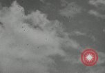 Image des charges de profondeur Allemagne, 1942, de la seconde 34 séquences d'archives historiques vidéo 65675034450