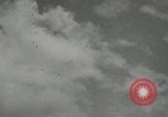 Image des charges de profondeur Allemagne, 1942, de la seconde 35 séquences d'archives historiques vidéo 65675034450